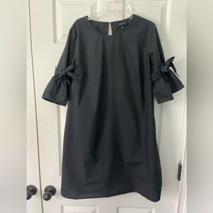 Super cute black dress